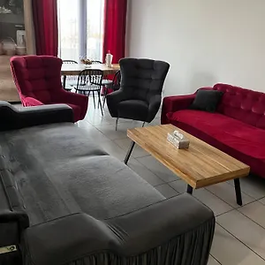 joliette-4-chambres-wifi.fr-provencehotel.com/